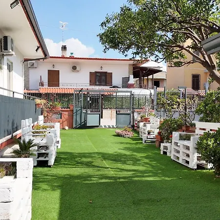 Casa Con Ampio Giardino E Patio 펜션 아체라