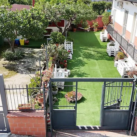 Casa Con Ampio Giardino E Patio Casa de Férias *